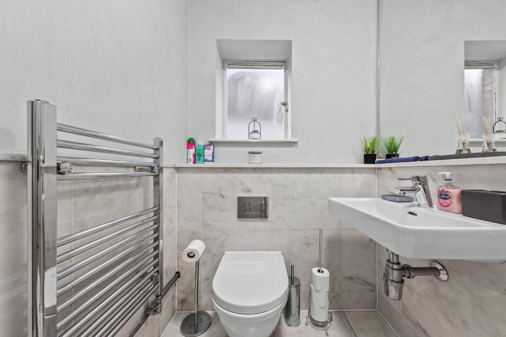 런던 Sleep4 In Heart Of Fitzrovia Near Oxford Cl6 아파트 외부 사진